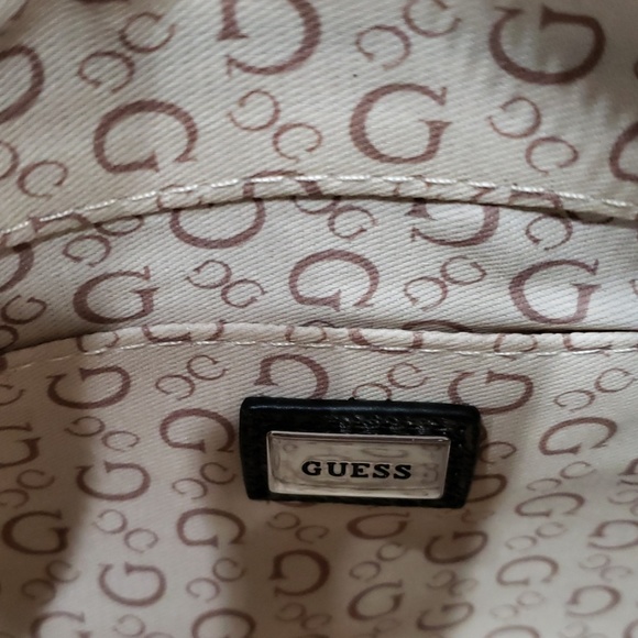 !!Final Price!! Guess Bag - Picture 5 of 5